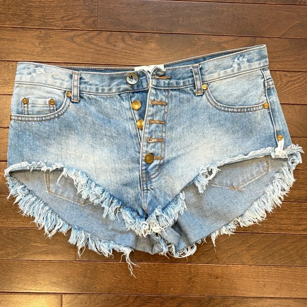 One Teaspoon Rollers Shorts Cut Offs Women's 28 Button Fly Distressed Light Wash - Picture 3 of 10